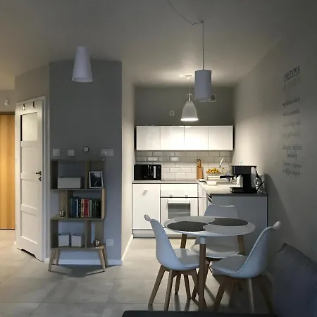 Hill Neli, Blisko Do Dworca Pkp Karpacz