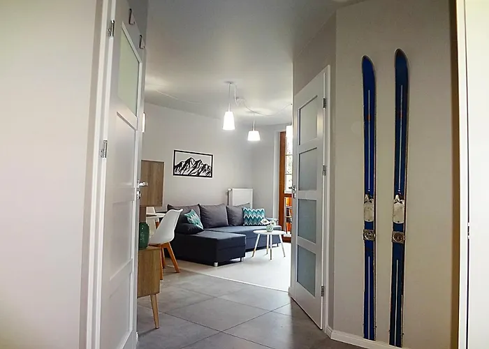 Hill Neli, Blisko Do Dworca Pkp Appartement